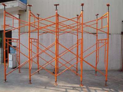 在腳手架上進行電、氣焊作業的安全要求